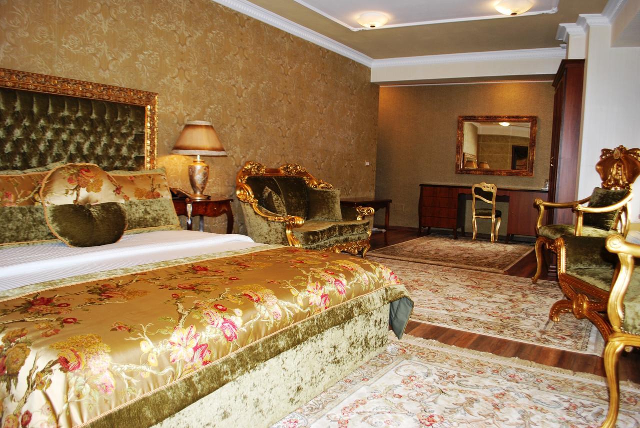 Hotel Vila Sigal Korce Exterior photo